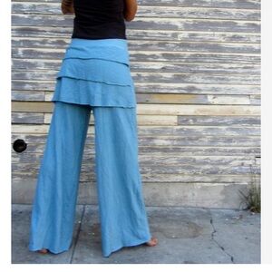 Gaia Conceptions RUFFLE BUTT MINI SKIRTED SIMPLICITY PANT Size S
